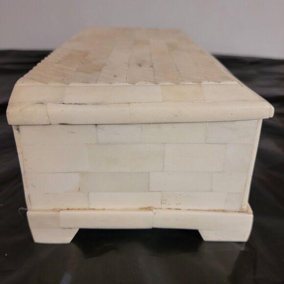 White Ivory Look Inlay On Wood Trinket Box Handmade 2 Drawers - Picture 5 of 10